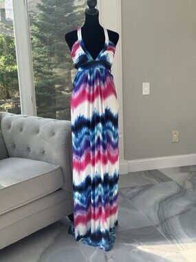 Bebe Tie Die Maxi Sun Dress Size SMALL Pink Blue Pattern Tie Halter Neck
